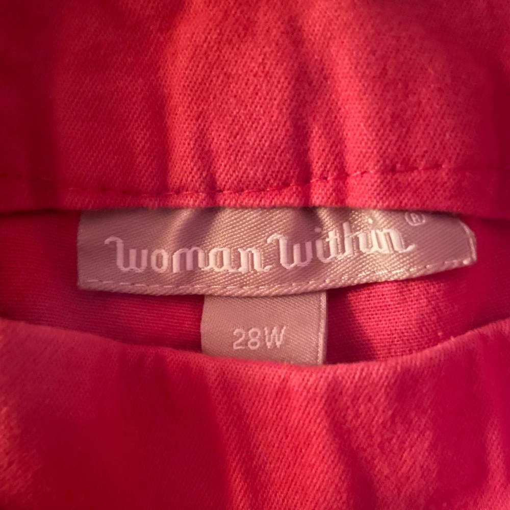Women Within Bermuda Shorts - Picture 4 of 7